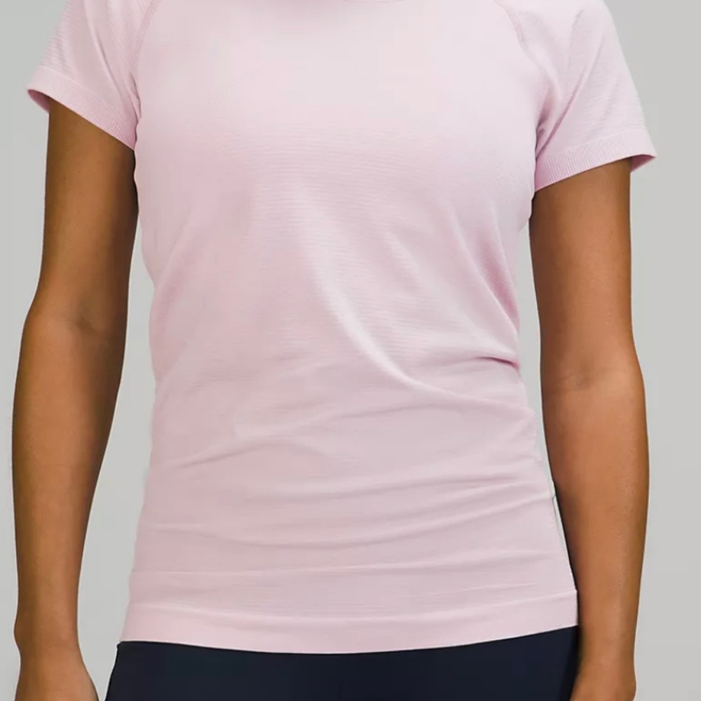 Lululemon Swiftly - image 5